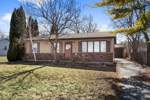 Tiny photo for 10435 W Chaplin Avenue, Beach Park, IL 60099 (MLS # 12575374)