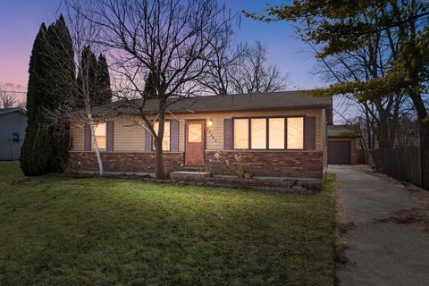 Photo of 10435 W Chaplin Avenue, Beach Park, IL 60099 (MLS # 12575374)