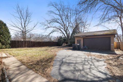Tiny photo for 10435 W Chaplin Avenue, Beach Park, IL 60099 (MLS # 12575374)