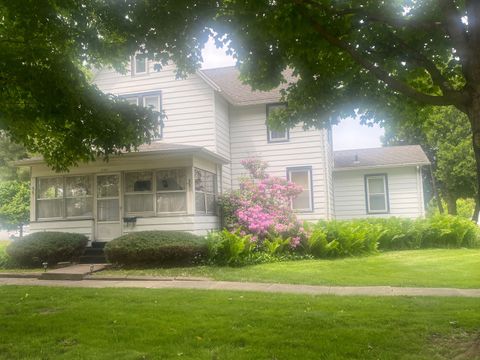 1100 4th Avenue Mendota IL 61342
