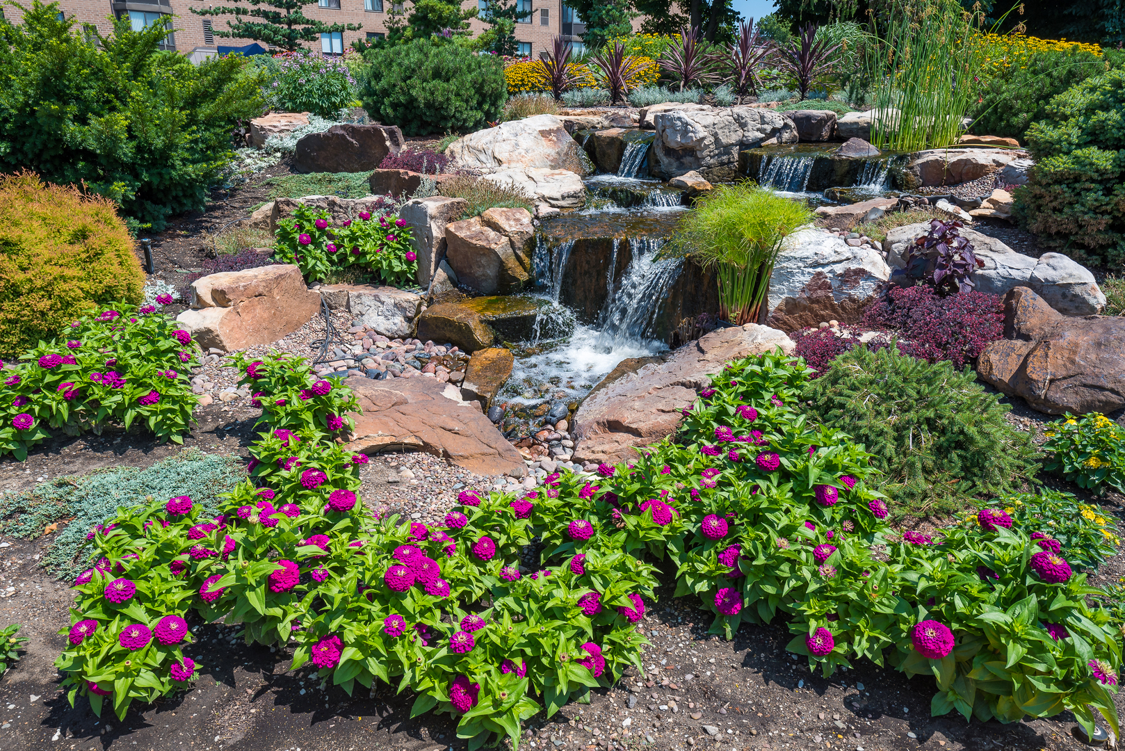 637 E Woodland Park Avenue 302