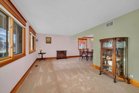 Tiny photo for 123 Fox Chase Drive S, Oswego, IL 60543 (MLS # 12576477)