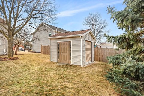 Tiny photo for 123 Fox Chase Drive S, Oswego, IL 60543 (MLS # 12576477)