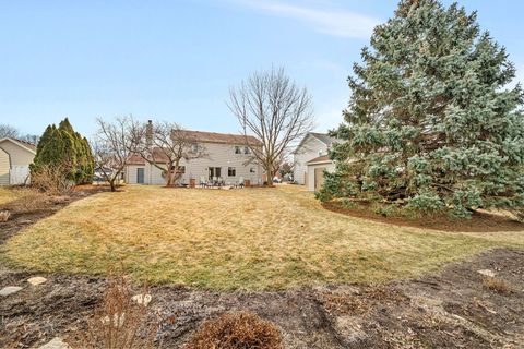Tiny photo for 123 Fox Chase Drive S, Oswego, IL 60543 (MLS # 12576477)