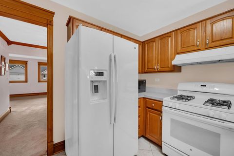 Tiny photo for 123 Fox Chase Drive S, Oswego, IL 60543 (MLS # 12576477)