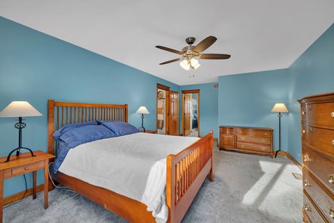 Tiny photo for 123 Fox Chase Drive S, Oswego, IL 60543 (MLS # 12576477)