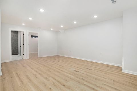 Tiny photo for 3342 W Le Moyne Street, Chicago, IL 60651 (MLS # 12510420)