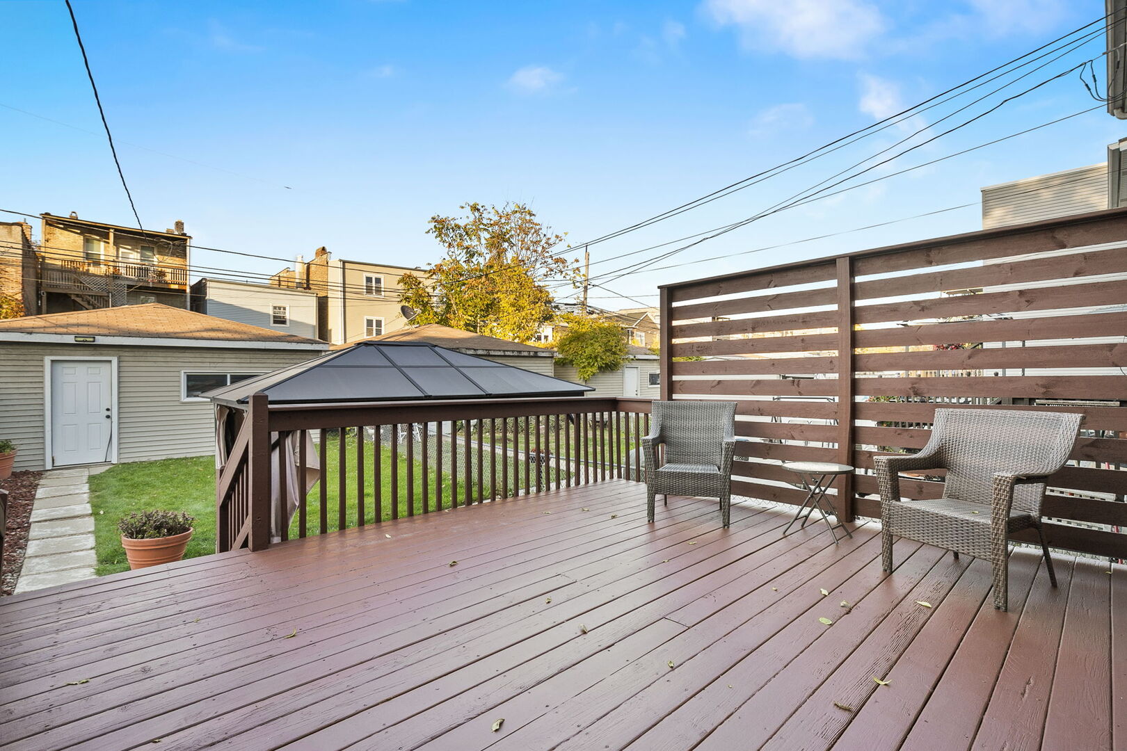 Chicago, Illinois 60651, United States, 3 Bedrooms Bedrooms, ,3 BathroomsBathrooms,Residential,Active,239702