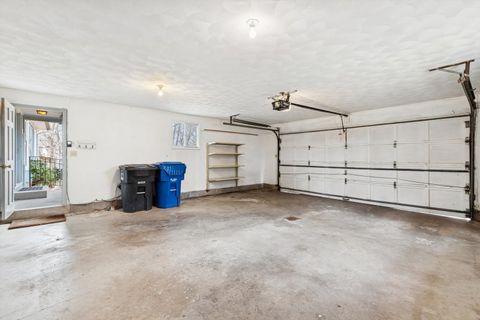 Tiny photo for 4610 34th Avenue, Moline, IL 61265 (MLS # 12557718)