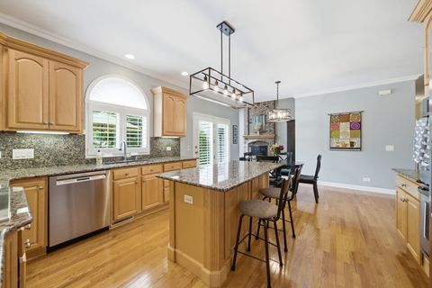 Tiny photo for 2632 Lupine Circle, Naperville, IL 60564 (MLS # 12686538)