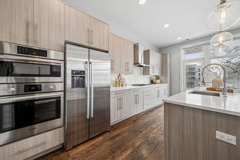 Tiny photo for 1832 W Rice Street #2, Chicago, IL 60622 (MLS # 12582308)