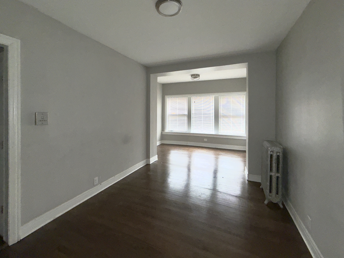 3355 W Sunnyside Avenue 1