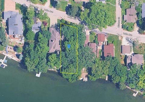 21803 W Lake Avenue Round Lake IL 60073