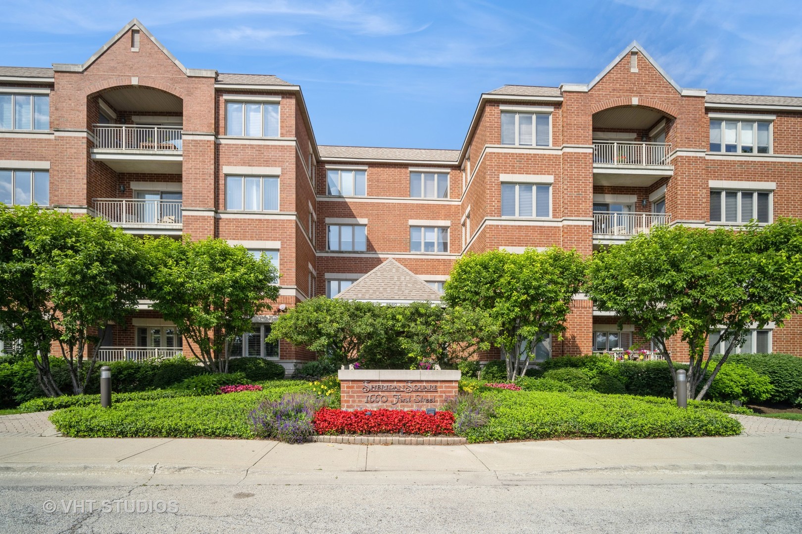 1660 1st Street 303