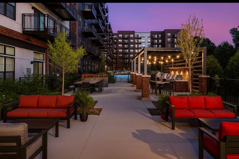 Tiny photo for 250 McHenry Road #B2B3, Buffalo Grove, IL 60089 (MLS # 12522135)