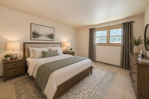 Tiny photo for 8207 S 82nd Avenue, Justice, IL 60458 (MLS # 12643127)