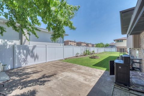 Tiny photo for 8207 S 82nd Avenue, Justice, IL 60458 (MLS # 12643127)