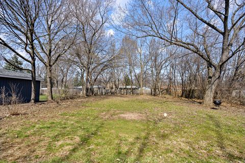 Tiny photo for 375 Douglas Road, Batavia, IL 60510 (MLS # 12605274)