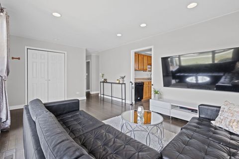 Tiny photo for 3503 Bobolink Lane, Rolling Meadows, IL 60008 (MLS # 12617200)