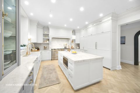 Tiny photo for 8 Brooke Lane, South Barrington, IL 60010 (MLS # 12491712)