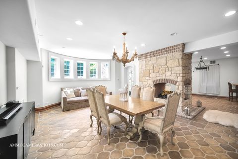 Tiny photo for 8 Brooke Lane, South Barrington, IL 60010 (MLS # 12491712)