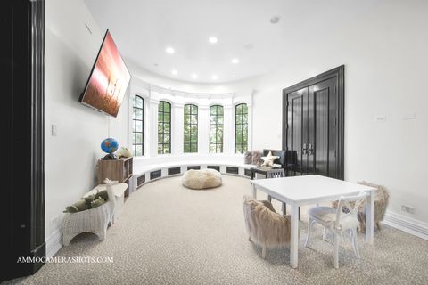 Tiny photo for 8 Brooke Lane, South Barrington, IL 60010 (MLS # 12491712)