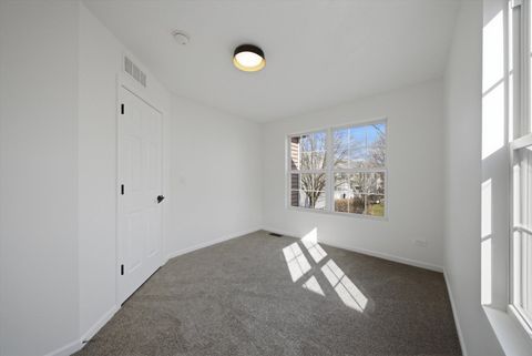 Tiny photo for 1013 Brush Hill Circle, Joliet, IL 60432 (MLS # 12631523)