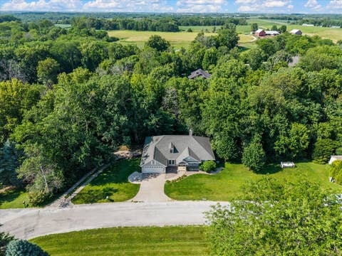 Tiny photo for 2106 Skylane Drive, Muscatine, IA 52761 (MLS # 12692045)