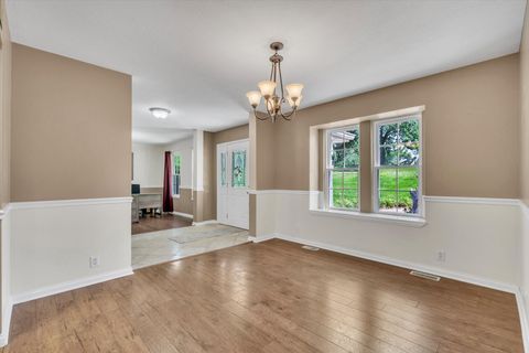 Tiny photo for 2106 Skylane Drive, Muscatine, IA 52761 (MLS # 12692045)