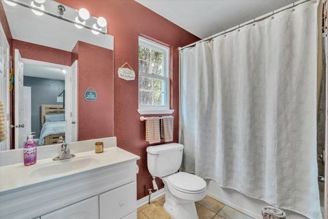 Tiny photo for 2106 Skylane Drive, Muscatine, IA 52761 (MLS # 12692045)