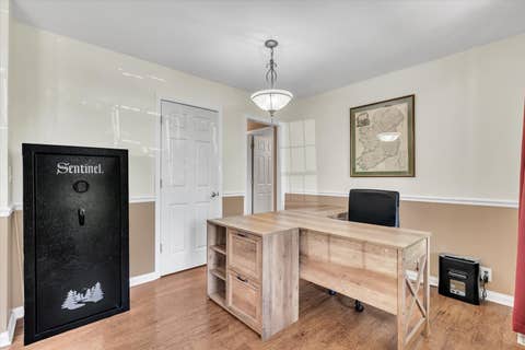 Tiny photo for 2106 Skylane Drive, Muscatine, IA 52761 (MLS # 12692045)