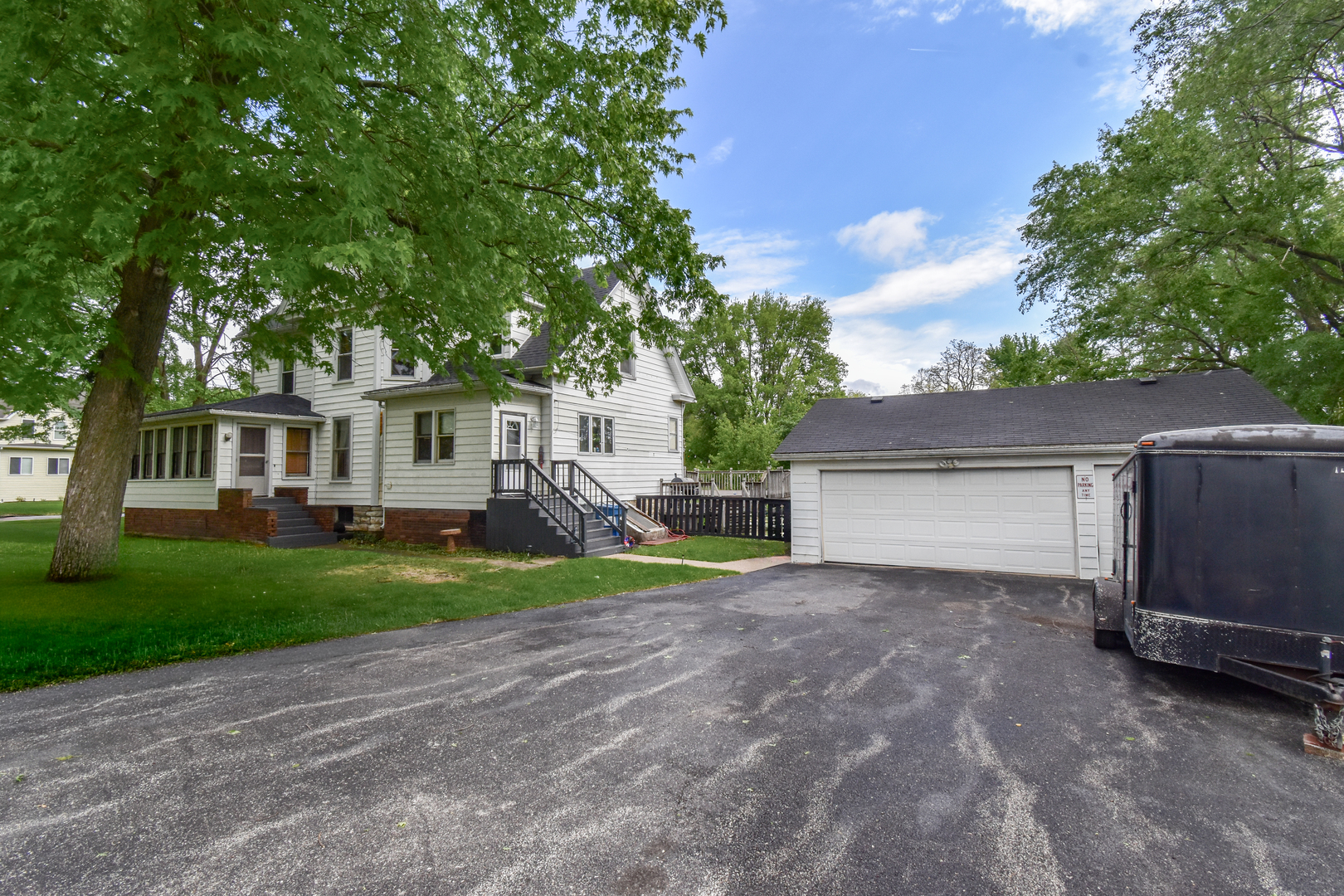 300 N Wolf Street