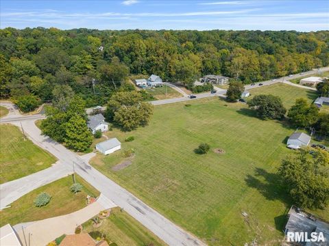 Tiny photo for 3302 38TH Avenue, Moline, IL 61265 (MLS # QC4267436)