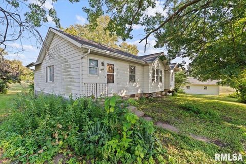 Tiny photo for 3302 38TH Avenue, Moline, IL 61265 (MLS # QC4267436)