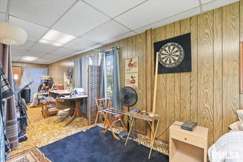 Tiny photo for 3302 38TH Avenue, Moline, IL 61265 (MLS # QC4267436)