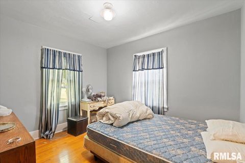 Tiny photo for 3302 38TH Avenue, Moline, IL 61265 (MLS # QC4267436)