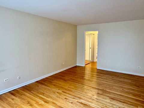 Tiny photo for 420 W Aldine Avenue #406, Chicago, IL 60657 (MLS # 12458109)