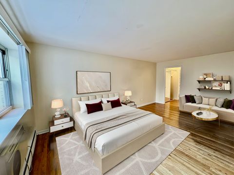 Tiny photo for 420 W Aldine Avenue #406, Chicago, IL 60657 (MLS # 12458109)