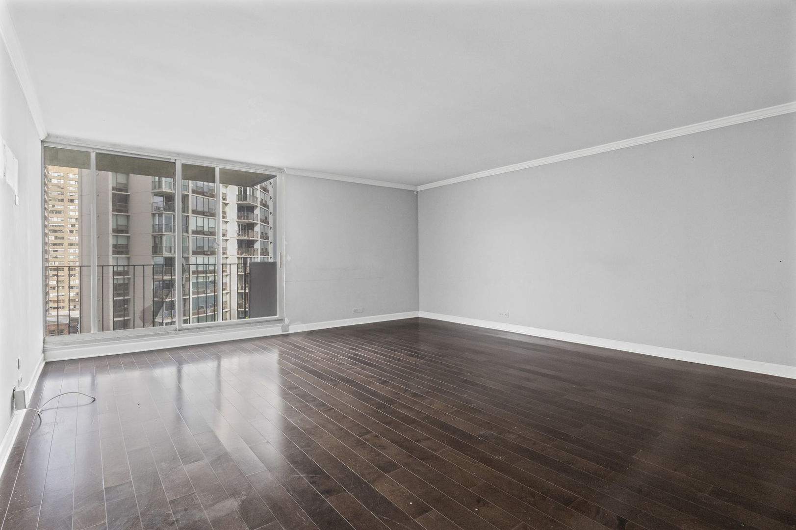 6033 N Sheridan Road 10D