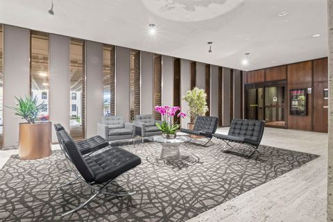 Tiny photo for 6033 N Sheridan Road #10D, Chicago, IL 60660 (MLS # 12499532)