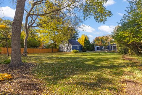 Tiny photo for 707 Revere Road, Glen Ellyn, IL 60137 (MLS # 12495340)