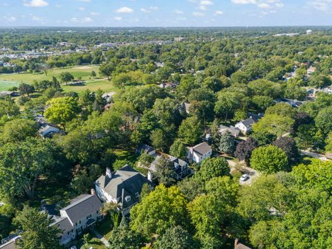 Tiny photo for 707 Revere Road, Glen Ellyn, IL 60137 (MLS # 12495340)