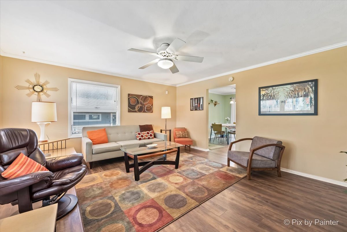 305 Knollwood Drive