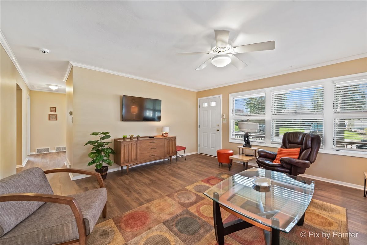 305 Knollwood Drive