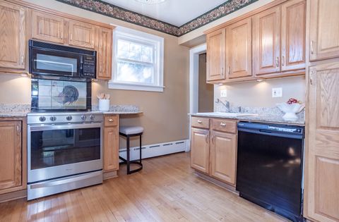 Tiny photo for 518 W Cossitt Avenue, La Grange, IL 60525 (MLS # 12453778)