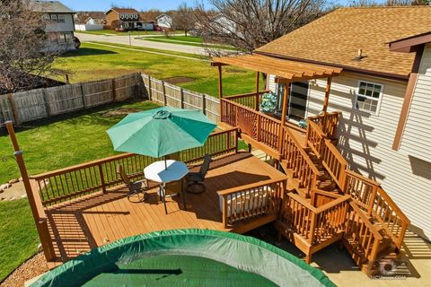 Tiny photo for 7415 W Braemar Lane W, Frankfort, IL 60423 (MLS # 12594660)