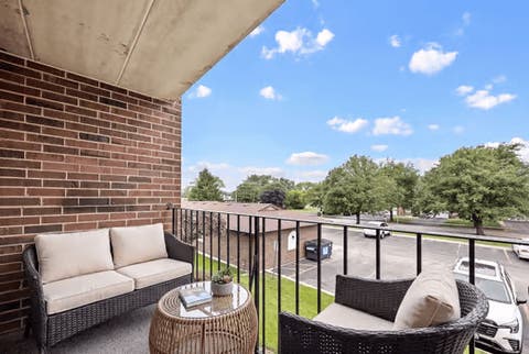 Tiny photo for 10511 S Roberts Road #2A, Palos Hills, IL 60465 (MLS # 12702059)