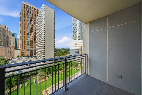 Tiny photo for 1250 S Michigan Avenue #1009, Chicago, IL 60605 (MLS # 12732274)