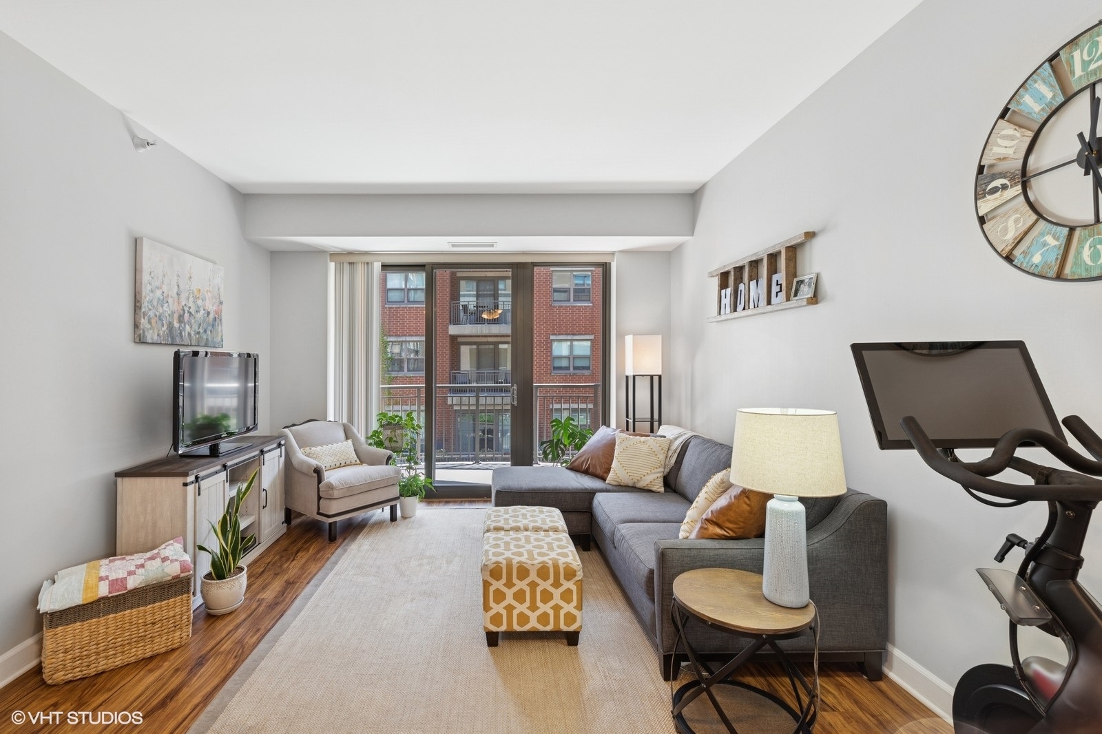 1111 S STATE Street 504