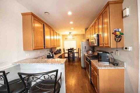 Tiny photo for 2245 Hillsboro Court, Aurora, IL 60503 (MLS # 12487961)